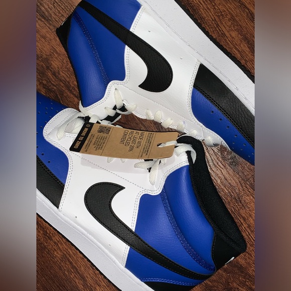 Nike size 10
